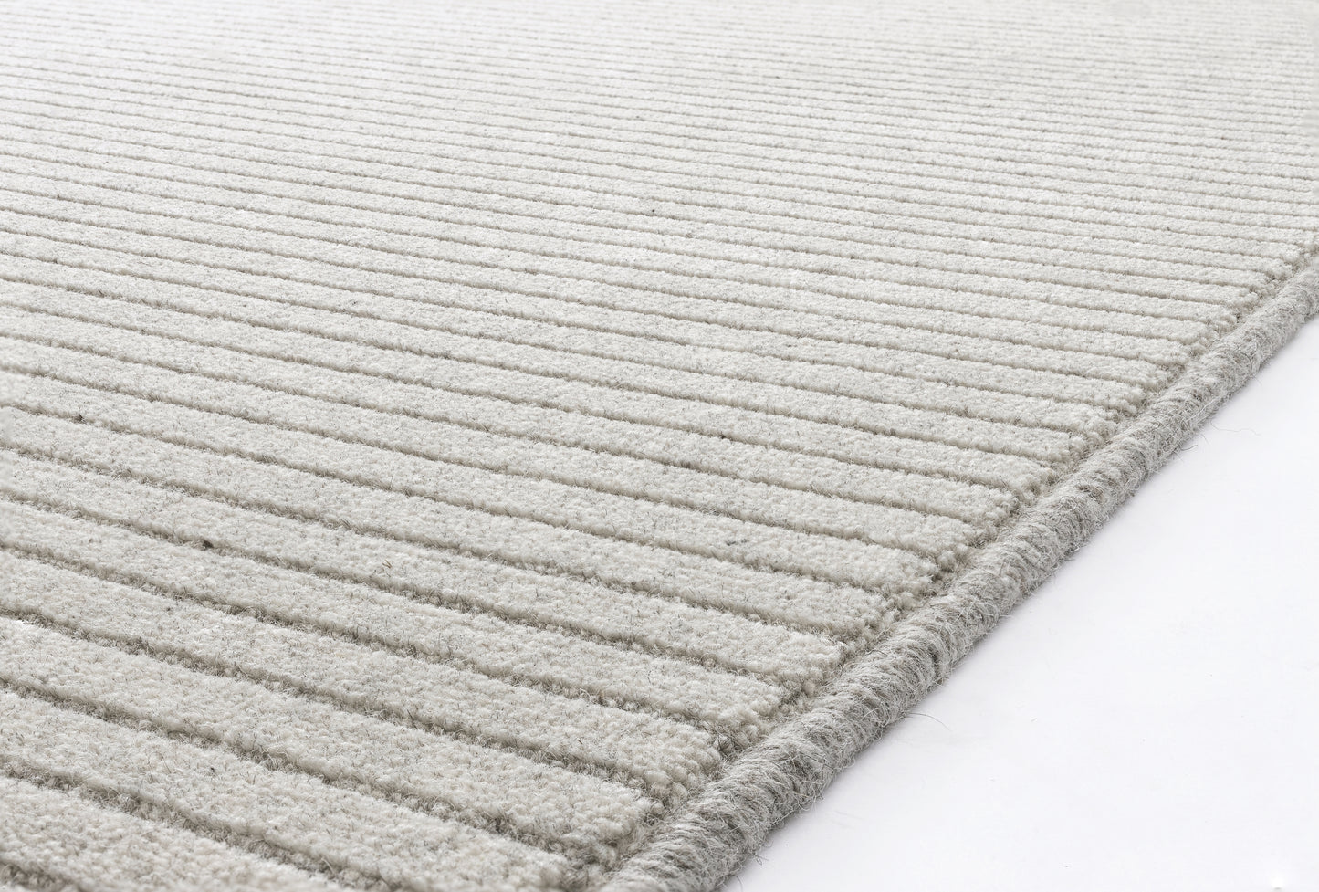 Agnella Rugs Noble RUTI Light Grey - 100% Undyed British Wool - Free Delivery