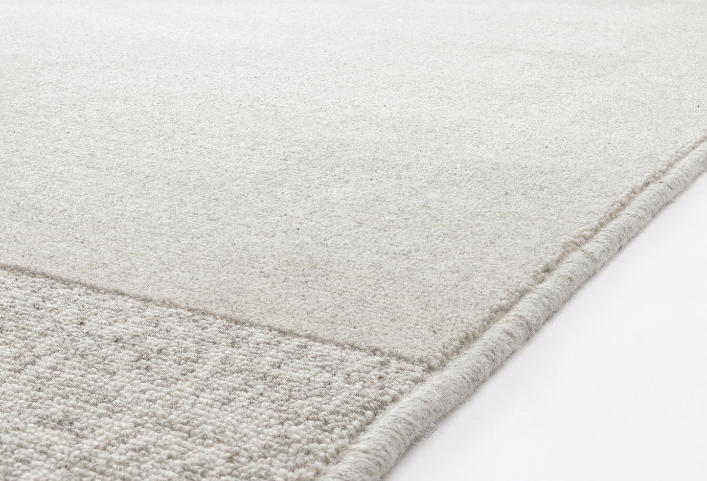 Agnella Rugs Noble SULLO Light Grey - 100% Undyed British Wool - Free Delivery