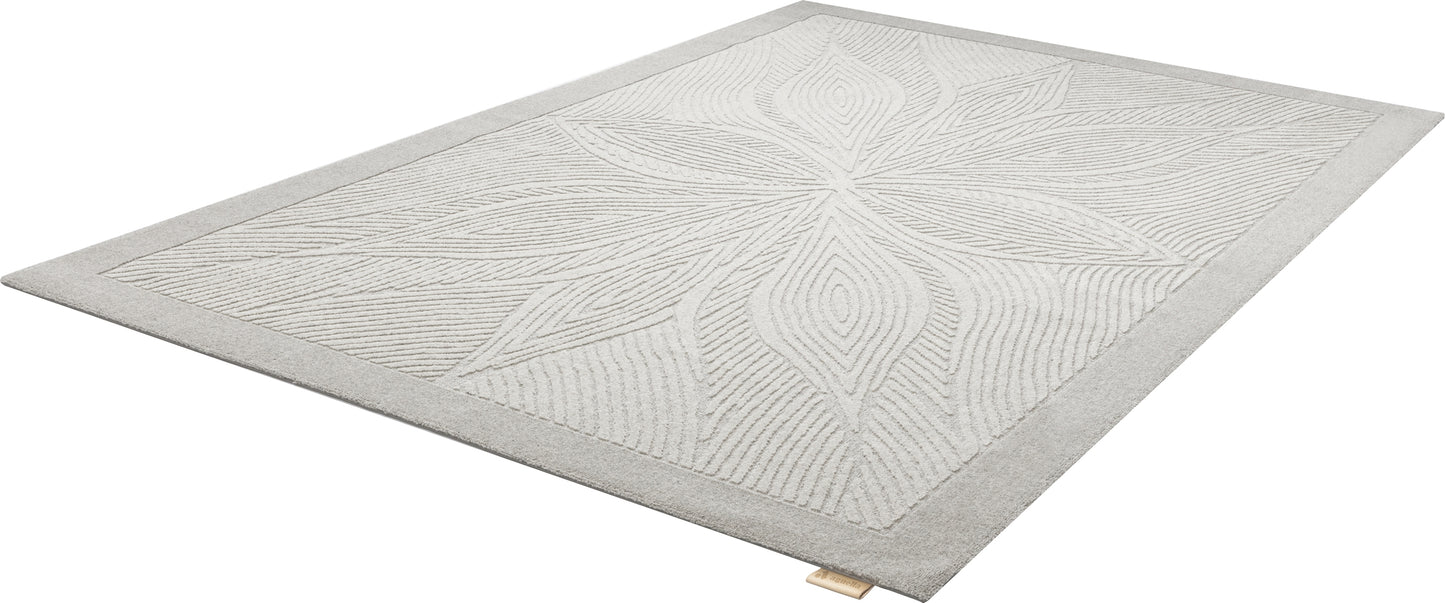 Agnella Rugs Noble TRIC Light Grey - 100% Undyed British Wool - Free Delivery